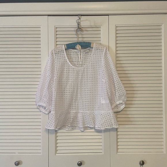 580. Club Monaco Woman’s Blouse - Picture 3 of 7